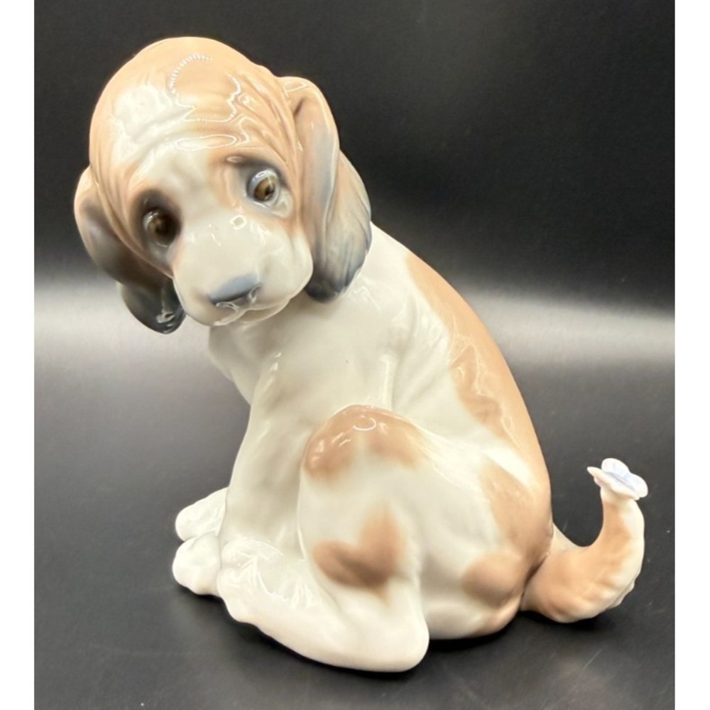 Lladro  "GENTLE SURPRISE" Puppy Butterfly Spain #6210 Porcelain Figurine~ NO BOX